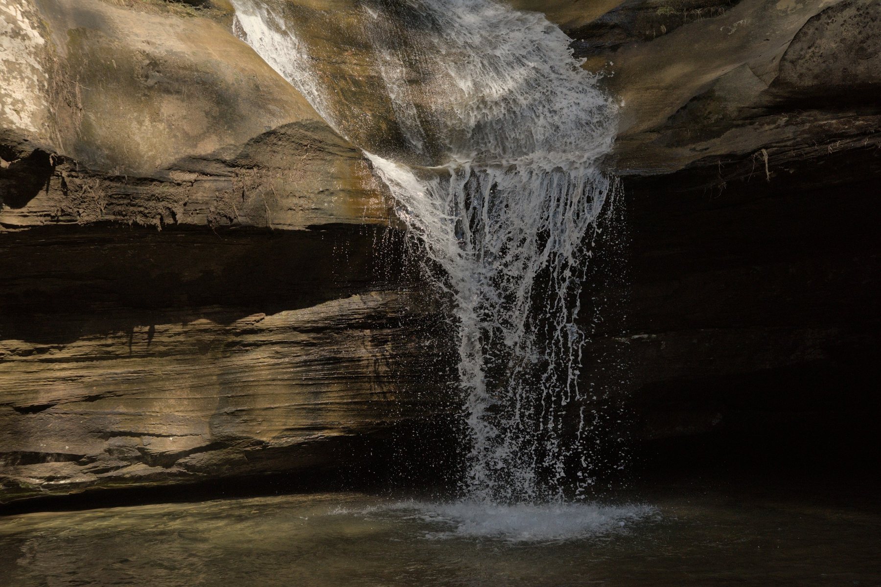 Cedar Falls waterfall in Hocking Hills
