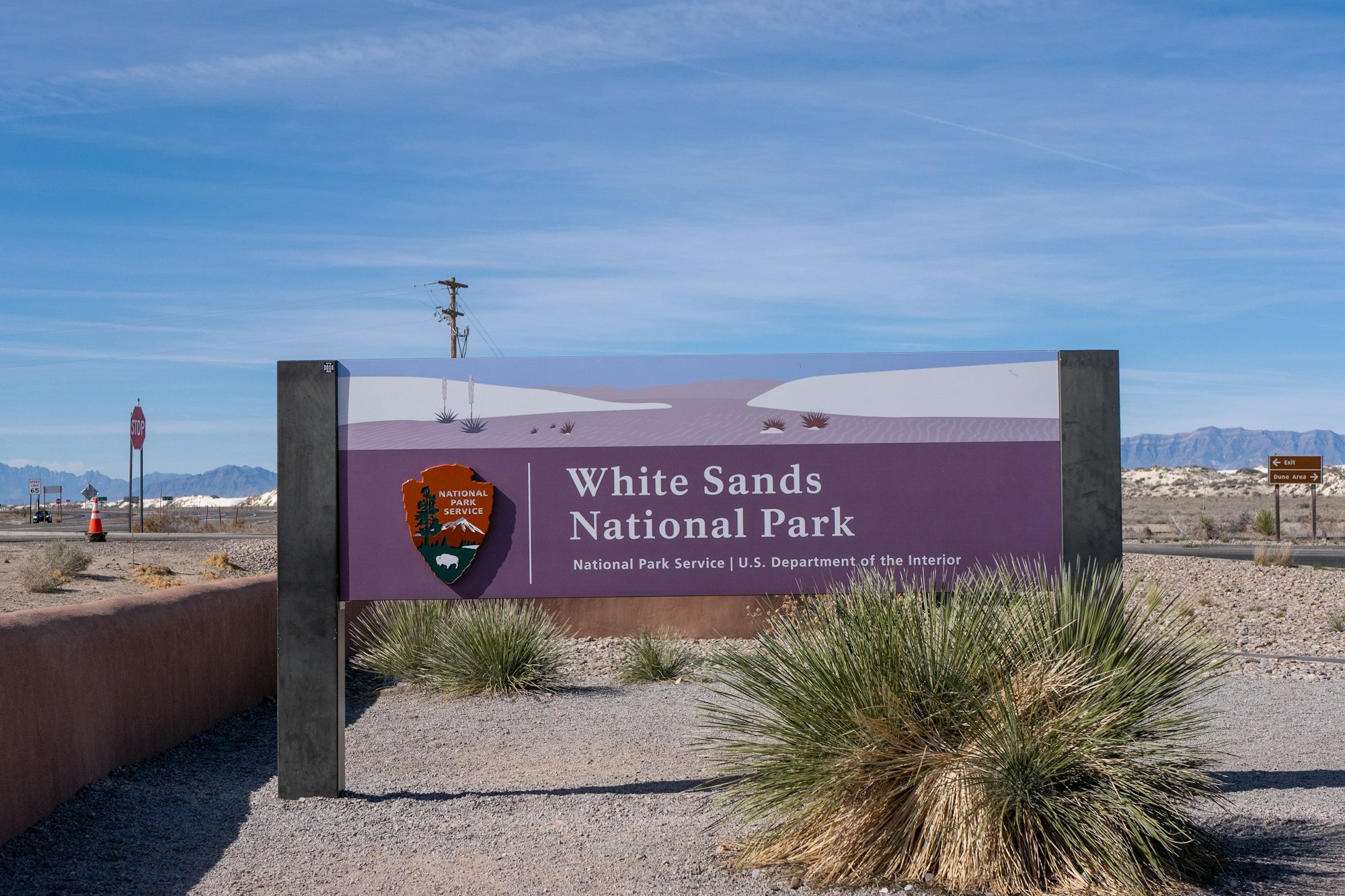 Road through the dunes at White Sands